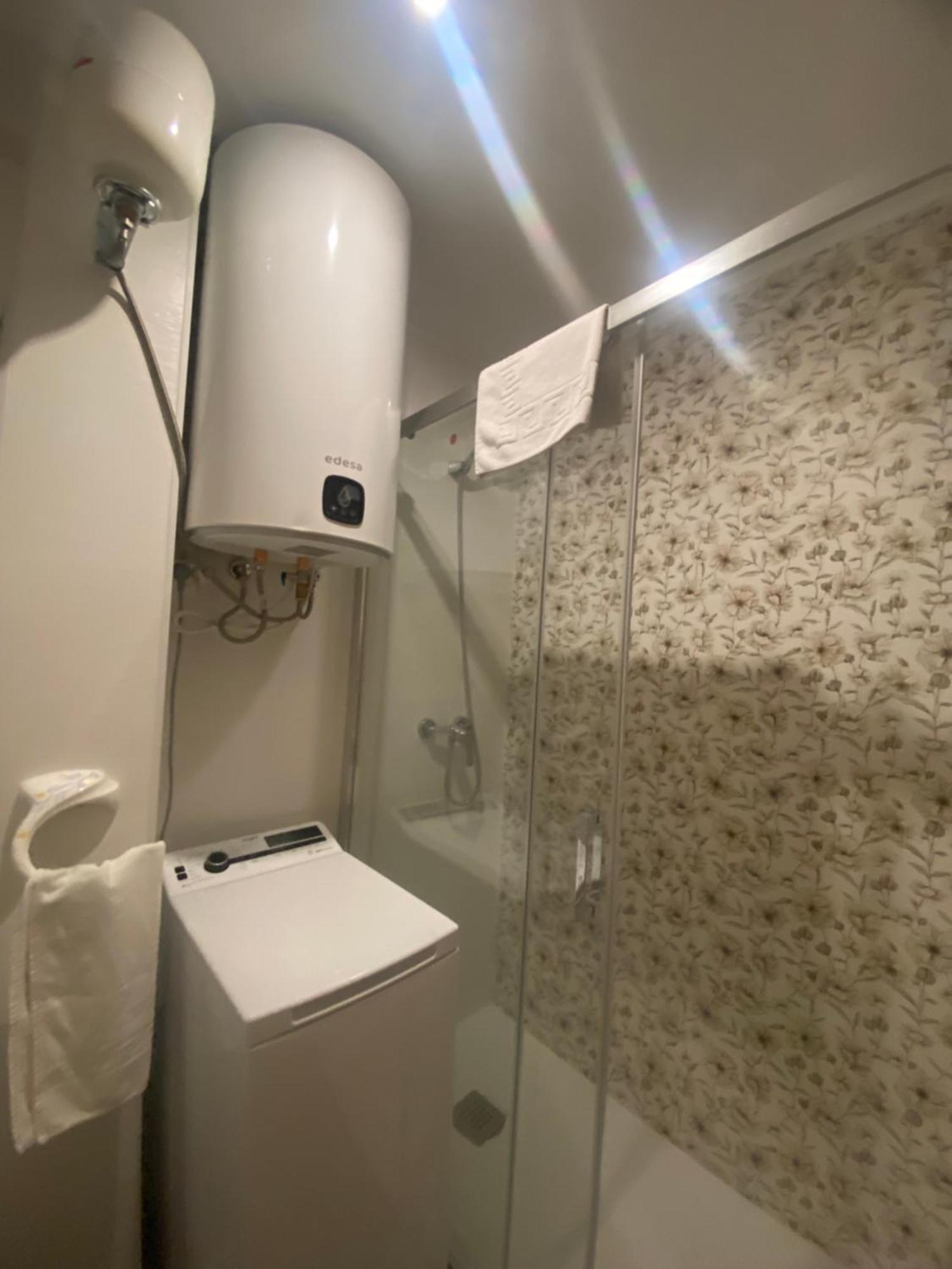 Appartement El Jardin Del Angel Ferrocarril à Madrid Extérieur photo